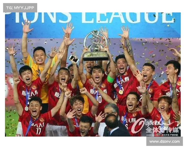 阿森纳众将士齐心协力，展现冠军之气